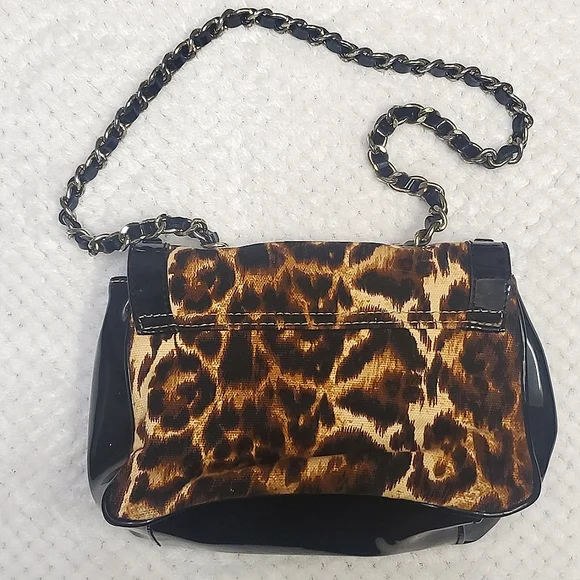 Betsy Johnson Leopard print Purse - Picture 2 of 7